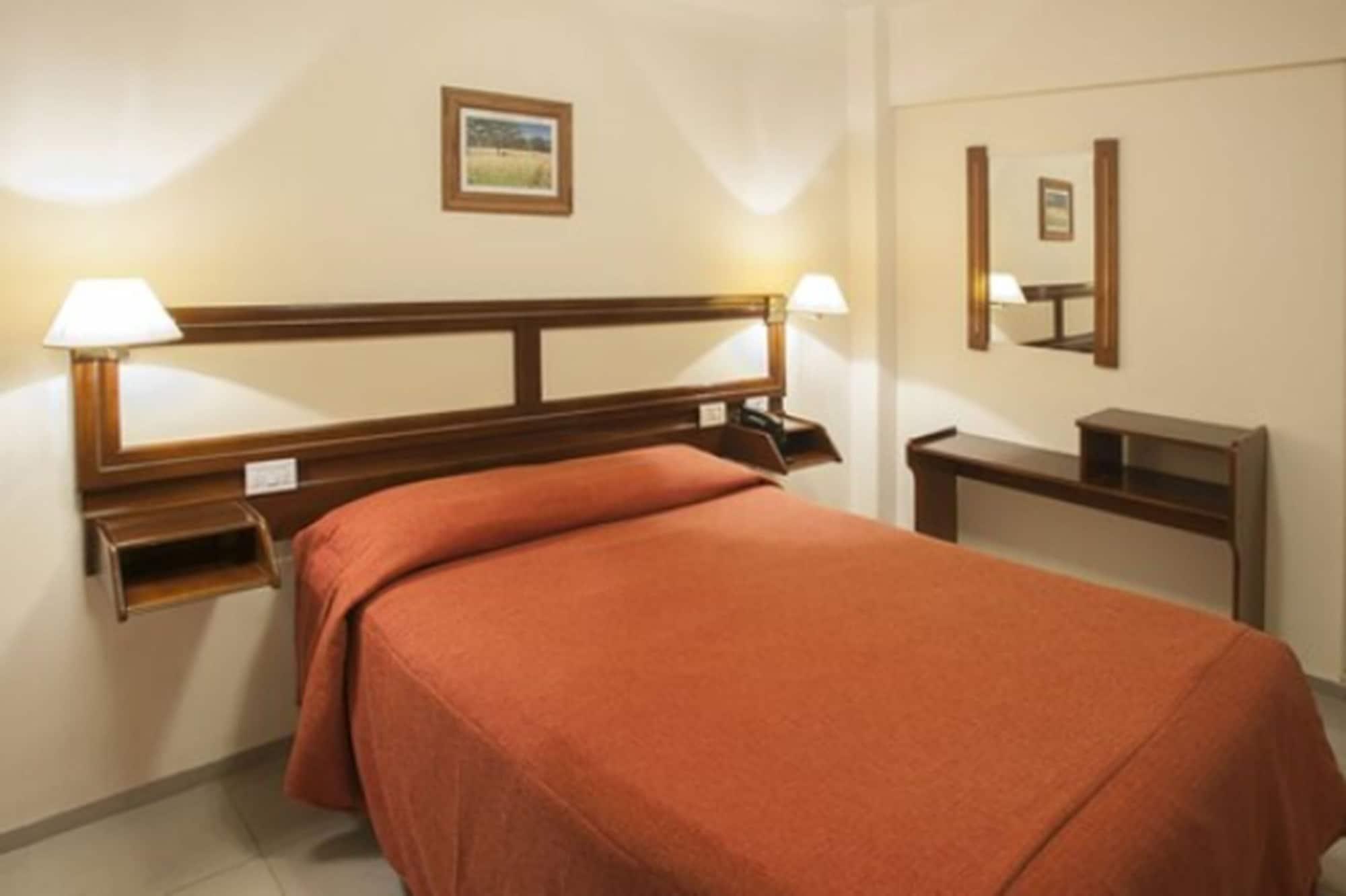 Hotel Carollo Mendoza Eksteriør billede