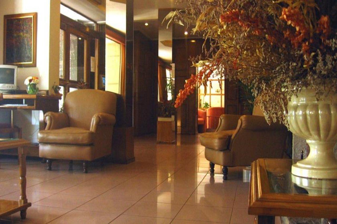 Hotel Carollo Mendoza Eksteriør billede
