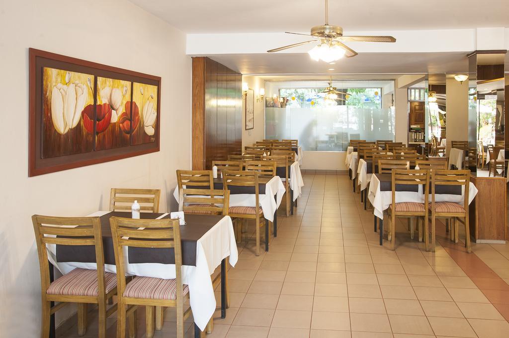 Hotel Carollo Mendoza Eksteriør billede
