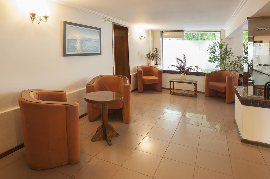Hotel Carollo Mendoza Eksteriør billede