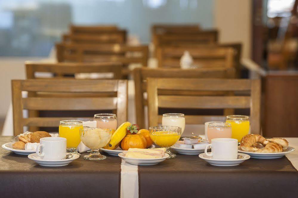 Hotel Carollo Mendoza Eksteriør billede