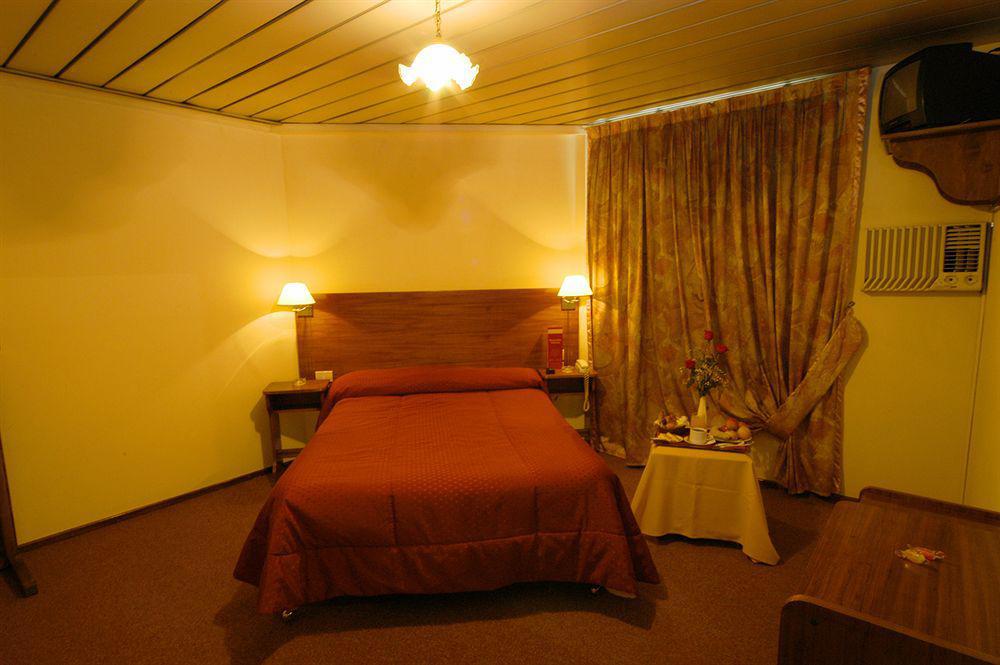 Hotel Carollo Mendoza Eksteriør billede